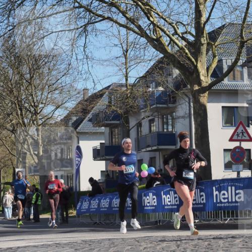 06.04.2025 - 44. Internationalen Wilhelmsburger Insellauf Luisa Fischer http://msf.ph/oto/7581528 06.04.2025 10:45:39 Ziel 4182, 3550, 3313, 3867 meine-sportfotos.de