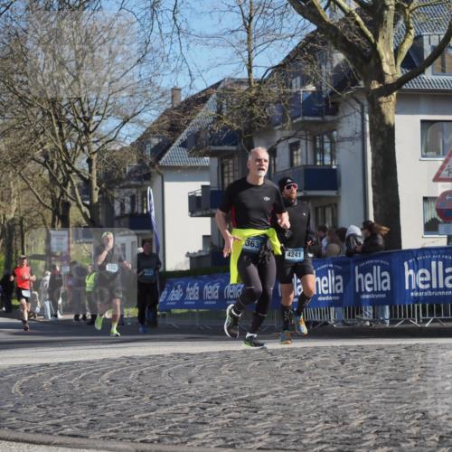06.04.2025 - 44. Internationalen Wilhelmsburger Insellauf Luisa Fischer http://msf.ph/oto/7581773 06.04.2025 10:40:54 Ziel 3390, 481, 3635, 4241 meine-sportfotos.de
