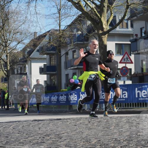 06.04.2025 - 44. Internationalen Wilhelmsburger Insellauf Luisa Fischer http://msf.ph/oto/7581812 06.04.2025 10:40:55 Ziel 3390, 4481, 363, 4241 meine-sportfotos.de