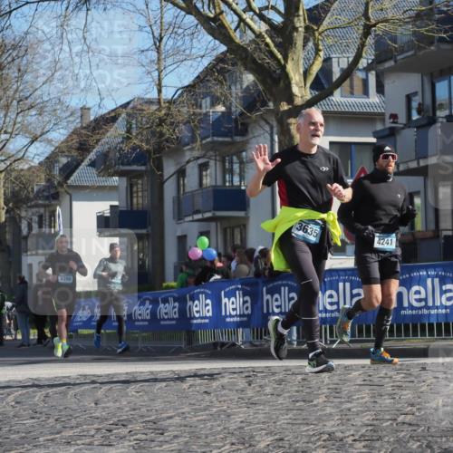 06.04.2025 - 44. Internationalen Wilhelmsburger Insellauf Luisa Fischer http://msf.ph/oto/7581829 06.04.2025 10:40:55 Ziel 3390, 3635, 4241 meine-sportfotos.de