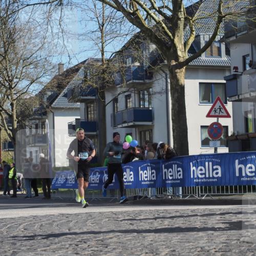 06.04.2025 - 44. Internationalen Wilhelmsburger Insellauf Luisa Fischer http://msf.ph/oto/7581876 06.04.2025 10:40:56 Ziel 3390, 4481 meine-sportfotos.de