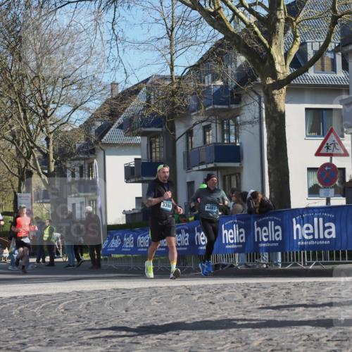 06.04.2025 - 44. Internationalen Wilhelmsburger Insellauf Luisa Fischer http://msf.ph/oto/7581890 06.04.2025 10:40:56 Ziel 3390, 4481 meine-sportfotos.de