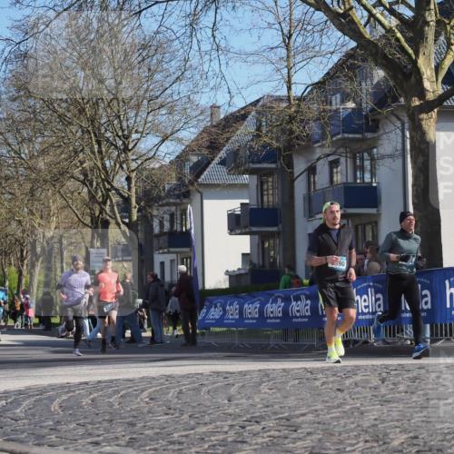 06.04.2025 - 44. Internationalen Wilhelmsburger Insellauf Luisa Fischer http://msf.ph/oto/7581899 06.04.2025 10:40:57 Ziel 440, 590 meine-sportfotos.de