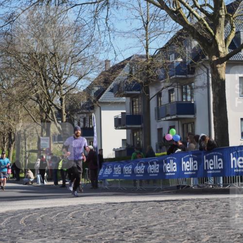 06.04.2025 - 44. Internationalen Wilhelmsburger Insellauf Luisa Fischer http://msf.ph/oto/7581987 06.04.2025 10:40:58 Ziel  meine-sportfotos.de