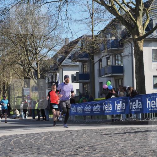 06.04.2025 - 44. Internationalen Wilhelmsburger Insellauf Luisa Fischer http://msf.ph/oto/7582023 06.04.2025 10:40:59 Ziel 4111, 4499 meine-sportfotos.de