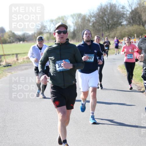 06.04.2025 - 44. Internationalen Wilhelmsburger Insellauf Jannik Wohlers http://msf.ph/oto/7595864 06.04.2025 10:34:36 Laufen 30, 07, 3233, 4145 meine-sportfotos.de