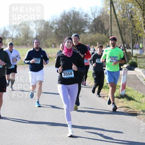 06.04.2025 - 44. Internationalen Wilhelmsburger Insellauf Jannik Wohlers http://msf.ph/oto/7596107 06.04.2025 10:34:34 Laufen 907, 3044, 3558, 145, 439, 3241 meine-sportfotos.de