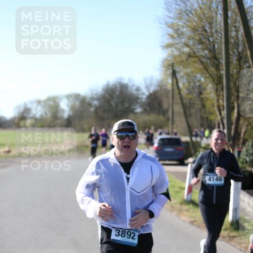 06.04.2025 - 44. Internationalen Wilhelmsburger Insellauf Jannik Wohlers http://msf.ph/oto/7596142 06.04.2025 10:34:39 Laufen 3892, 4146 meine-sportfotos.de