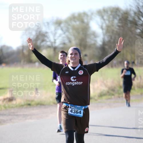 06.04.2025 - 44. Internationalen Wilhelmsburger Insellauf Jannik Wohlers http://msf.ph/oto/7596168 06.04.2025 10:34:47 Laufen 4364 meine-sportfotos.de