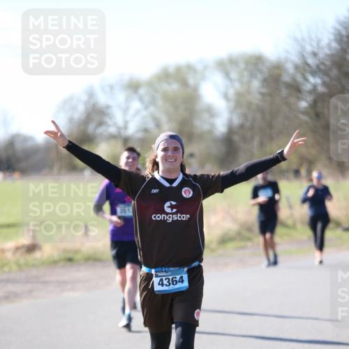 06.04.2025 - 44. Internationalen Wilhelmsburger Insellauf Jannik Wohlers http://msf.ph/oto/7596186 06.04.2025 10:34:47 Laufen 36, 1, 4364 meine-sportfotos.de