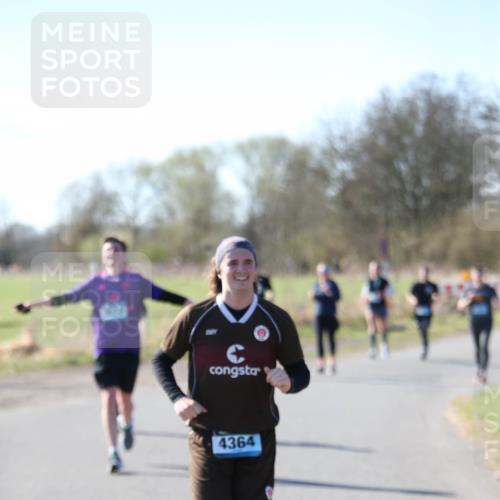 06.04.2025 - 44. Internationalen Wilhelmsburger Insellauf Jannik Wohlers http://msf.ph/oto/7596209 06.04.2025 10:34:48 Laufen 4364 meine-sportfotos.de