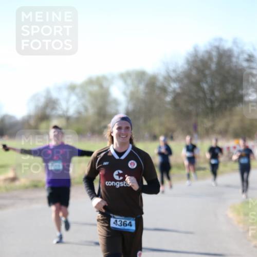 06.04.2025 - 44. Internationalen Wilhelmsburger Insellauf Jannik Wohlers http://msf.ph/oto/7596212 06.04.2025 10:34:48 Laufen 4364 meine-sportfotos.de