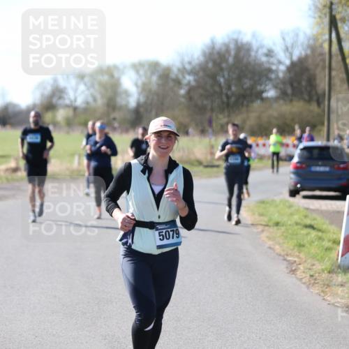 06.04.2025 - 44. Internationalen Wilhelmsburger Insellauf Jannik Wohlers http://msf.ph/oto/7596294 06.04.2025 10:34:54 Laufen 5079 meine-sportfotos.de