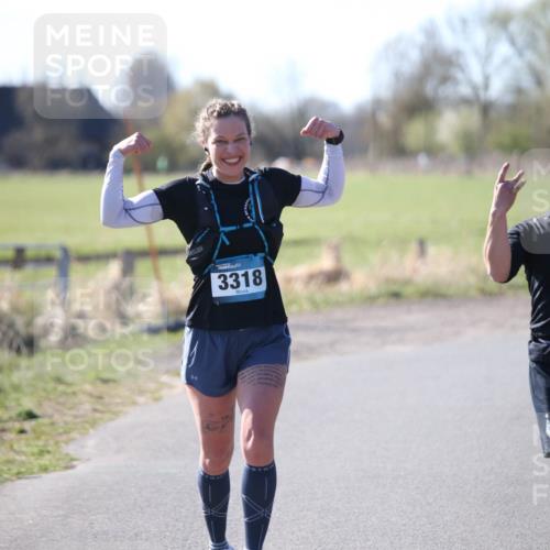06.04.2025 - 44. Internationalen Wilhelmsburger Insellauf Jannik Wohlers http://msf.ph/oto/7596347 06.04.2025 10:35:01 Laufen 3318, 9304, 3352 meine-sportfotos.de