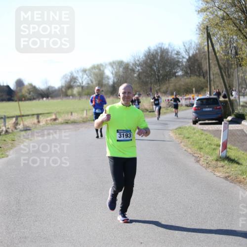06.04.2025 - 44. Internationalen Wilhelmsburger Insellauf Jannik Wohlers http://msf.ph/oto/7596417 06.04.2025 10:35:09 Laufen 3193 meine-sportfotos.de