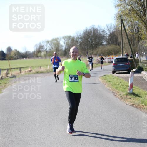 06.04.2025 - 44. Internationalen Wilhelmsburger Insellauf Jannik Wohlers http://msf.ph/oto/7596423 06.04.2025 10:35:09 Laufen 3193 meine-sportfotos.de