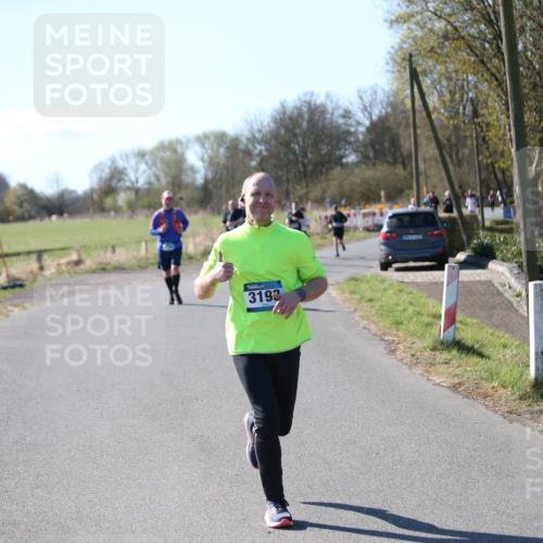 06.04.2025 - 44. Internationalen Wilhelmsburger Insellauf Jannik Wohlers http://msf.ph/oto/7596425 06.04.2025 10:35:09 Laufen 3193 meine-sportfotos.de