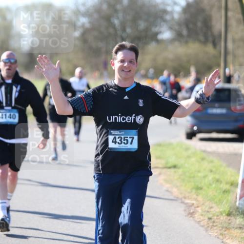 06.04.2025 - 44. Internationalen Wilhelmsburger Insellauf Jannik Wohlers http://msf.ph/oto/7596543 06.04.2025 10:35:18 Laufen 27, 4140, 4357 meine-sportfotos.de