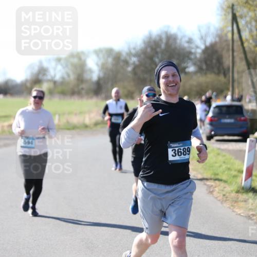 06.04.2025 - 44. Internationalen Wilhelmsburger Insellauf Jannik Wohlers http://msf.ph/oto/7596646 06.04.2025 10:35:22 Laufen 594, 3689 meine-sportfotos.de