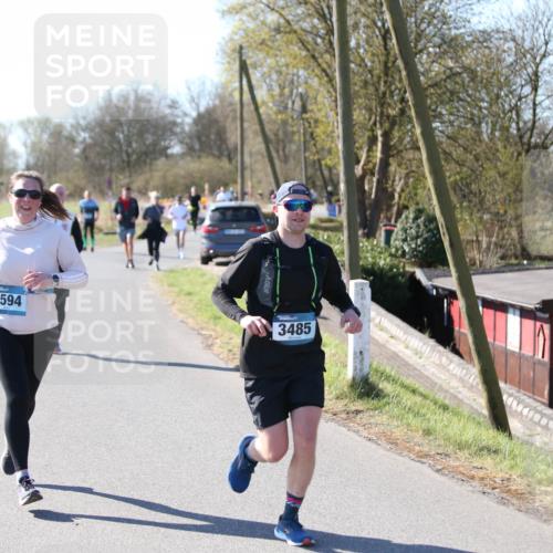 06.04.2025 - 44. Internationalen Wilhelmsburger Insellauf Jannik Wohlers http://msf.ph/oto/7596668 06.04.2025 10:35:24 Laufen 4594, 3485 meine-sportfotos.de