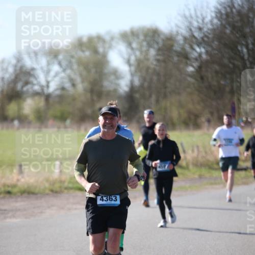 06.04.2025 - 44. Internationalen Wilhelmsburger Insellauf Jannik Wohlers http://msf.ph/oto/7596734 06.04.2025 10:35:34 Laufen 4363, 459 meine-sportfotos.de