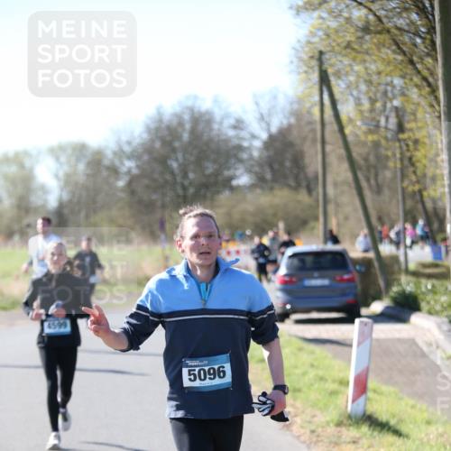 06.04.2025 - 44. Internationalen Wilhelmsburger Insellauf Jannik Wohlers http://msf.ph/oto/7596821 06.04.2025 10:35:39 Laufen 4599, 5096 meine-sportfotos.de