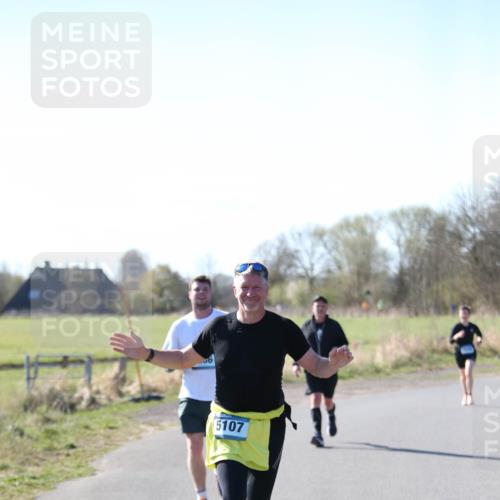 06.04.2025 - 44. Internationalen Wilhelmsburger Insellauf Jannik Wohlers http://msf.ph/oto/7596883 06.04.2025 10:35:44 Laufen 5107 meine-sportfotos.de