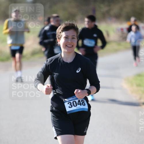 06.04.2025 - 44. Internationalen Wilhelmsburger Insellauf Jannik Wohlers http://msf.ph/oto/7596984 06.04.2025 10:35:51 Laufen 3048 meine-sportfotos.de