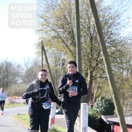 06.04.2025 - 44. Internationalen Wilhelmsburger Insellauf Jannik Wohlers http://msf.ph/oto/7597008 06.04.2025 10:35:56 Laufen 3329, 3393 meine-sportfotos.de