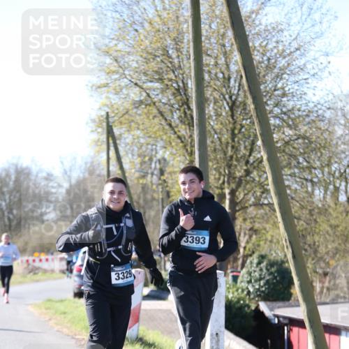 06.04.2025 - 44. Internationalen Wilhelmsburger Insellauf Jannik Wohlers http://msf.ph/oto/7597012 06.04.2025 10:35:56 Laufen 3329, 3393 meine-sportfotos.de