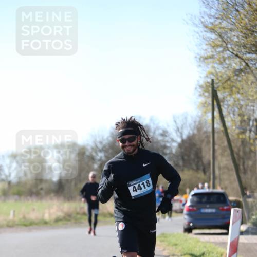 06.04.2025 - 44. Internationalen Wilhelmsburger Insellauf Jannik Wohlers http://msf.ph/oto/7597084 06.04.2025 10:36:00 Laufen 4418 meine-sportfotos.de