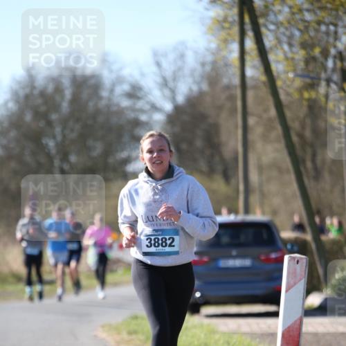 06.04.2025 - 44. Internationalen Wilhelmsburger Insellauf Jannik Wohlers http://msf.ph/oto/7597140 06.04.2025 10:36:03 Laufen 3882 meine-sportfotos.de
