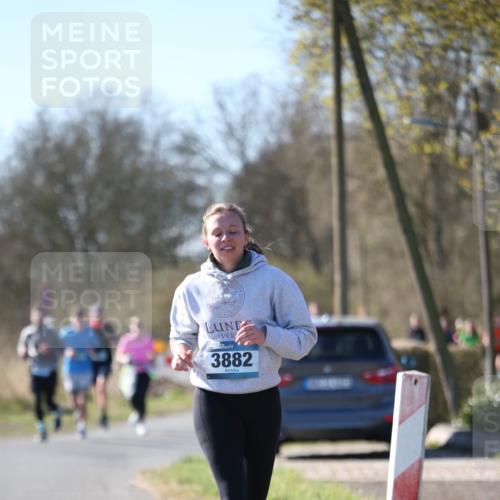 06.04.2025 - 44. Internationalen Wilhelmsburger Insellauf Jannik Wohlers http://msf.ph/oto/7597142 06.04.2025 10:36:03 Laufen 3882 meine-sportfotos.de