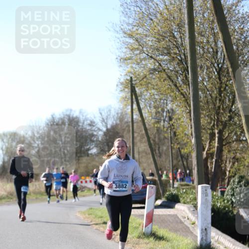 06.04.2025 - 44. Internationalen Wilhelmsburger Insellauf Jannik Wohlers http://msf.ph/oto/7597162 06.04.2025 10:36:03 Laufen 3882 meine-sportfotos.de