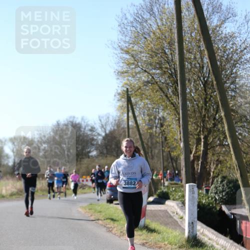 06.04.2025 - 44. Internationalen Wilhelmsburger Insellauf Jannik Wohlers http://msf.ph/oto/7597179 06.04.2025 10:36:03 Laufen 3882 meine-sportfotos.de
