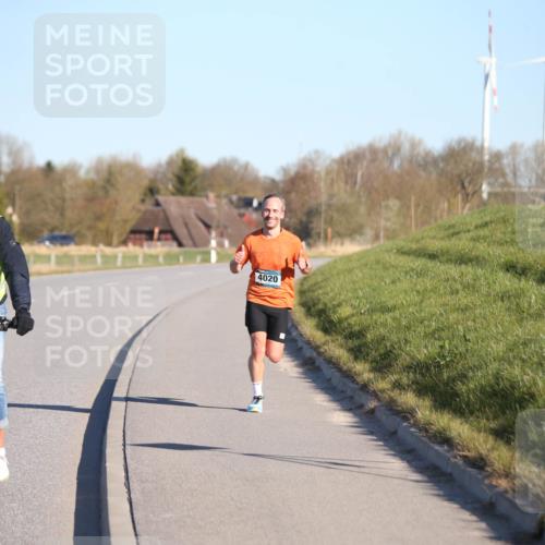 06.04.2025 - 44. Internationalen Wilhelmsburger Insellauf Jannik Wohlers http://msf.ph/oto/7597193 06.04.2025 09:15:34 Laufen 4020 meine-sportfotos.de