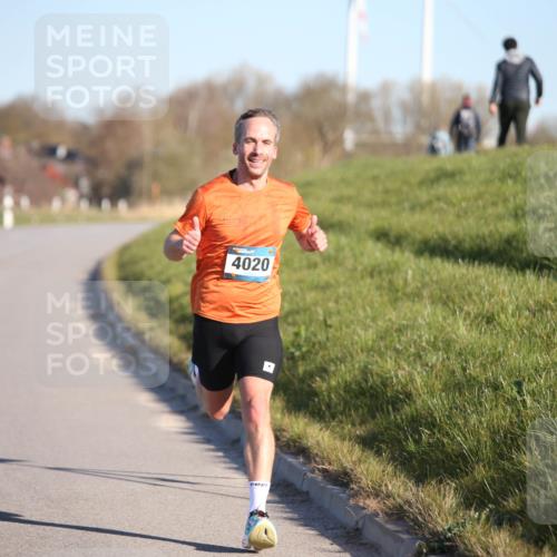 06.04.2025 - 44. Internationalen Wilhelmsburger Insellauf Jannik Wohlers http://msf.ph/oto/7597291 06.04.2025 09:15:35 Laufen 4020 meine-sportfotos.de