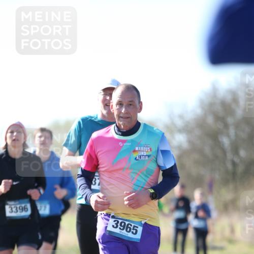06.04.2025 - 44. Internationalen Wilhelmsburger Insellauf Jannik Wohlers http://msf.ph/oto/7597308 06.04.2025 10:36:21 Laufen 3396, 3965 meine-sportfotos.de