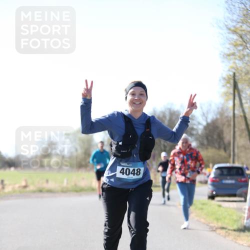 06.04.2025 - 44. Internationalen Wilhelmsburger Insellauf Jannik Wohlers http://msf.ph/oto/7597504 06.04.2025 10:36:34 Laufen 4048 meine-sportfotos.de