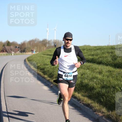06.04.2025 - 44. Internationalen Wilhelmsburger Insellauf Jannik Wohlers http://msf.ph/oto/7597528 06.04.2025 09:16:15 Laufen 4414 meine-sportfotos.de