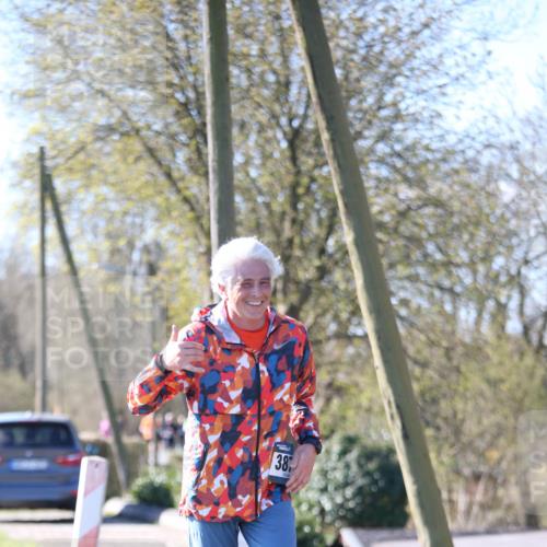 06.04.2025 - 44. Internationalen Wilhelmsburger Insellauf Jannik Wohlers http://msf.ph/oto/7597529 06.04.2025 10:36:37 Laufen 38 meine-sportfotos.de