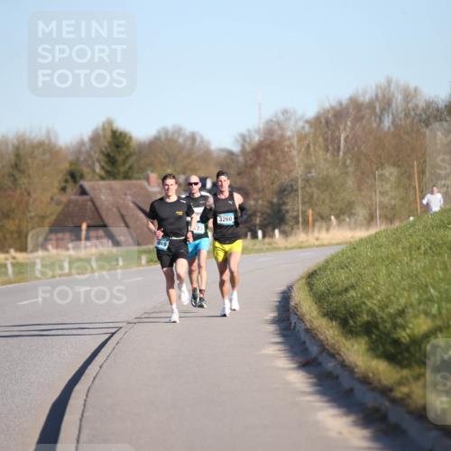 06.04.2025 - 44. Internationalen Wilhelmsburger Insellauf Jannik Wohlers http://msf.ph/oto/7597550 06.04.2025 09:16:28 Laufen 619, 3260 meine-sportfotos.de