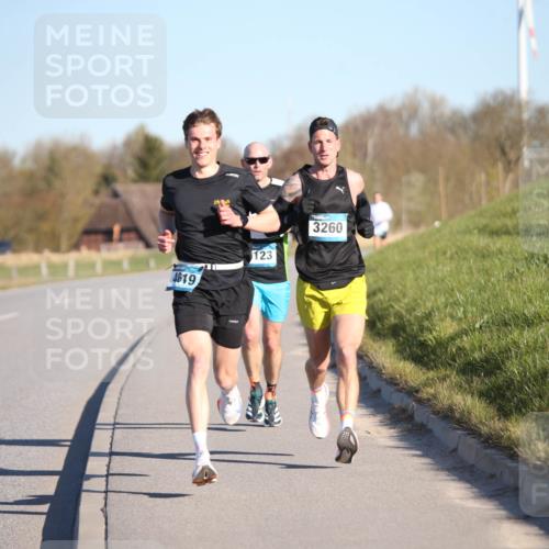 06.04.2025 - 44. Internationalen Wilhelmsburger Insellauf Jannik Wohlers http://msf.ph/oto/7597575 06.04.2025 09:16:34 Laufen 4619, 123, 3260 meine-sportfotos.de