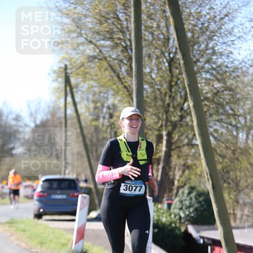 06.04.2025 - 44. Internationalen Wilhelmsburger Insellauf Jannik Wohlers http://msf.ph/oto/7597689 06.04.2025 10:36:54 Laufen 3077 meine-sportfotos.de