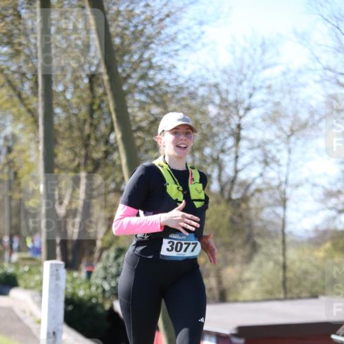 06.04.2025 - 44. Internationalen Wilhelmsburger Insellauf Jannik Wohlers http://msf.ph/oto/7597708 06.04.2025 10:36:55 Laufen 3077 meine-sportfotos.de
