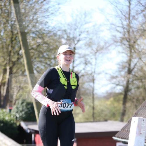 06.04.2025 - 44. Internationalen Wilhelmsburger Insellauf Jannik Wohlers http://msf.ph/oto/7597716 06.04.2025 10:36:55 Laufen 3077 meine-sportfotos.de