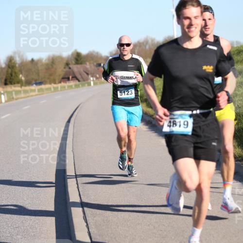 06.04.2025 - 44. Internationalen Wilhelmsburger Insellauf Jannik Wohlers http://msf.ph/oto/7597742 06.04.2025 09:16:36 Laufen 5123, 4619 meine-sportfotos.de