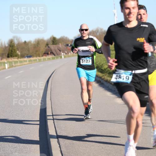 06.04.2025 - 44. Internationalen Wilhelmsburger Insellauf Jannik Wohlers http://msf.ph/oto/7597753 06.04.2025 09:16:37 Laufen 5123, 4819 meine-sportfotos.de