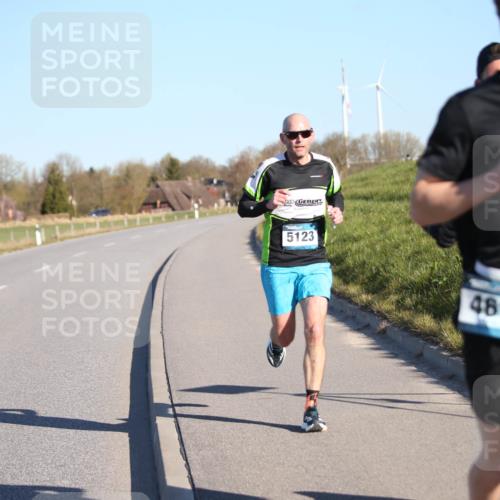 06.04.2025 - 44. Internationalen Wilhelmsburger Insellauf Jannik Wohlers http://msf.ph/oto/7597809 06.04.2025 09:16:37 Laufen 5123, 4819 meine-sportfotos.de