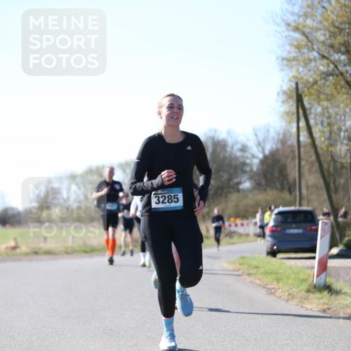06.04.2025 - 44. Internationalen Wilhelmsburger Insellauf Jannik Wohlers http://msf.ph/oto/7597821 06.04.2025 10:37:22 Laufen 3285 meine-sportfotos.de